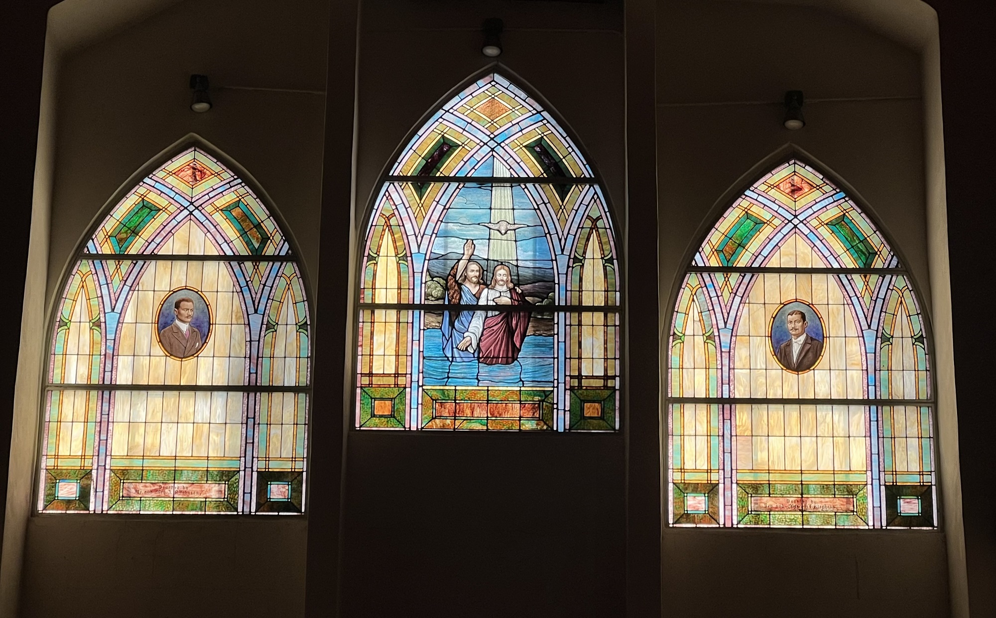 First Institutional Baptist Church Stained Glass - LkldNow